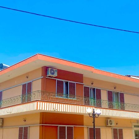 Dimitris Apartment Diakopto Luaran gambar